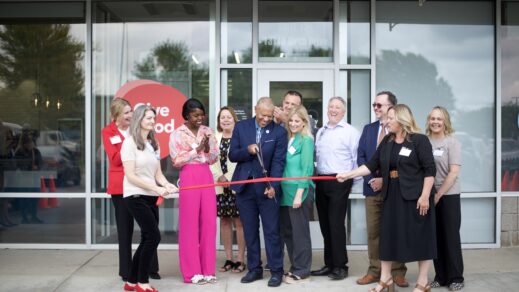 New Eagle Run Donor Center Opens in Omaha Amid Critical Summer Blood Shortage
